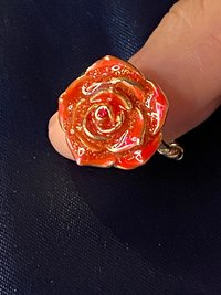 Red Rose enamel twisted band ring