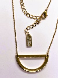 Vintage - Gold toned Saturday half-moon necklace