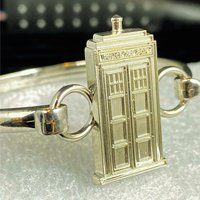 Silver D. Who - Tardis metal bracelet cuff