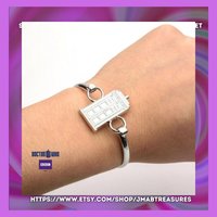 Silver D. Who - Tardis metal bracelet cuff