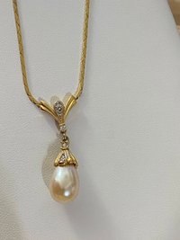 Vintage - Faux Pearl tear drop vermilled gold tone necklace and pierced earring set