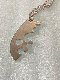 Silver tone 4 part heart puzzle pendant family friendship necklaces