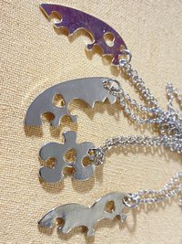 Silver tone 4 part heart puzzle pendant family friendship necklaces