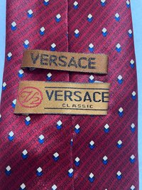 Red Versace V2 necktie with pattern squares