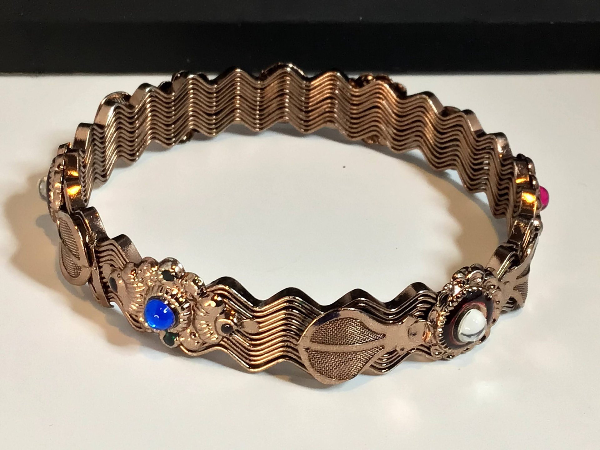 Beautiful wire copper bracelet