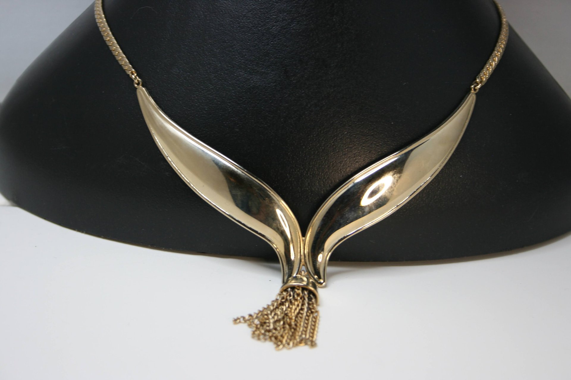 Vintage Gold Tone Mermaid Tail Choker by Avon