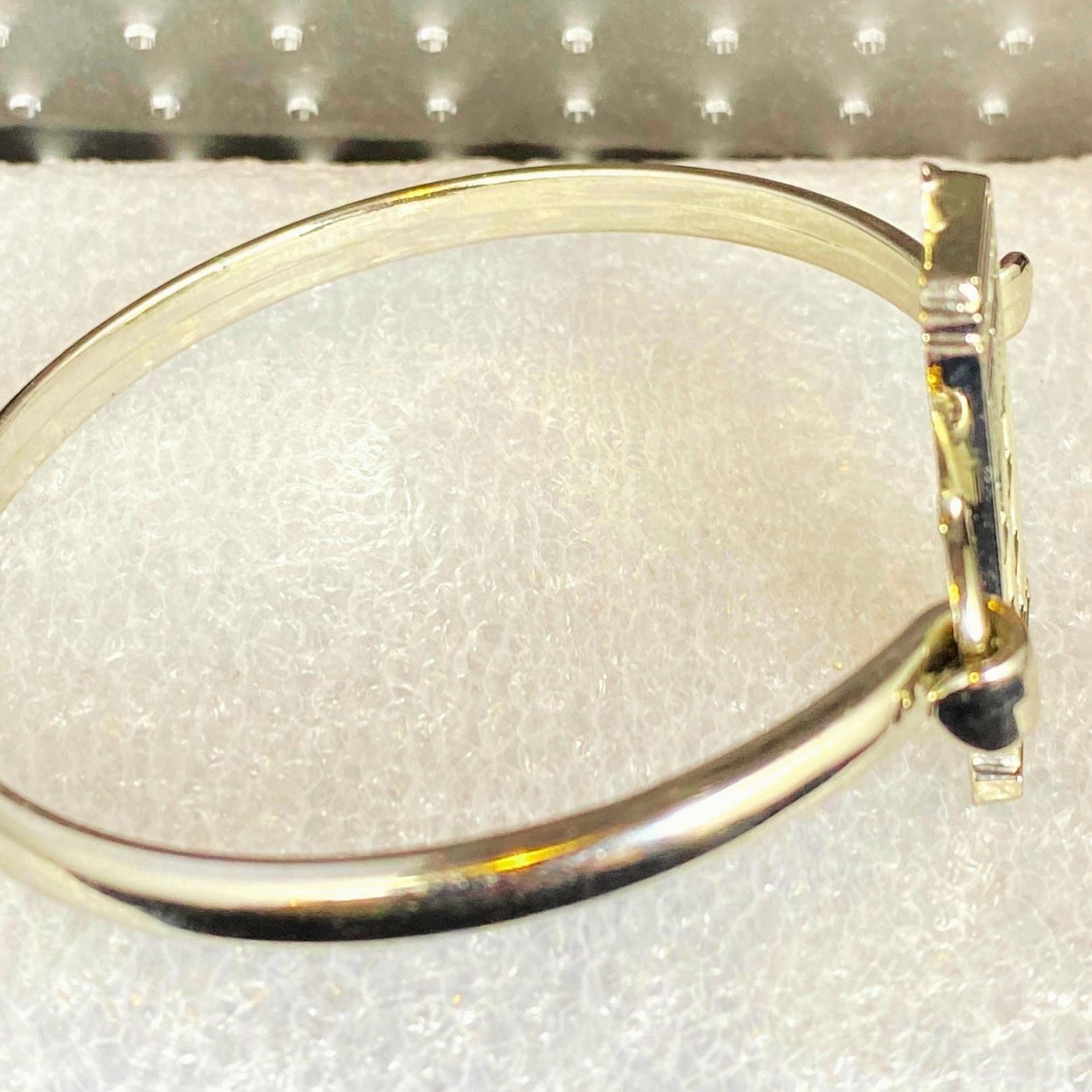 Silver D. Who - Tardis metal bracelet cuff