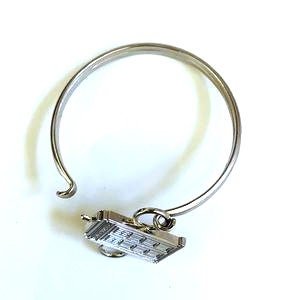 Silver D. Who - Tardis metal bracelet cuff