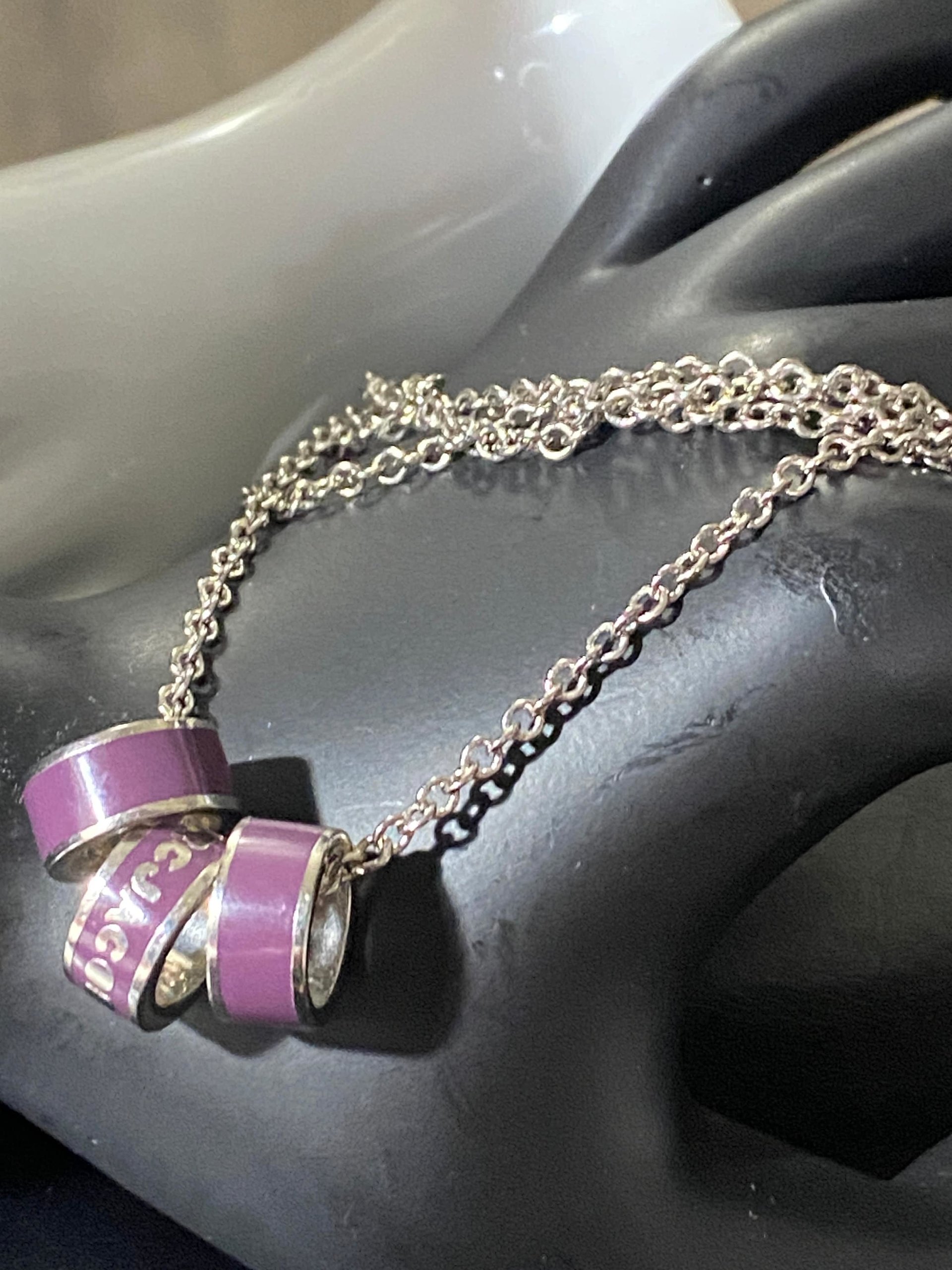 Marc By Marc Jacob - Purple metal ring as pendants on a long silver tone chain necklace