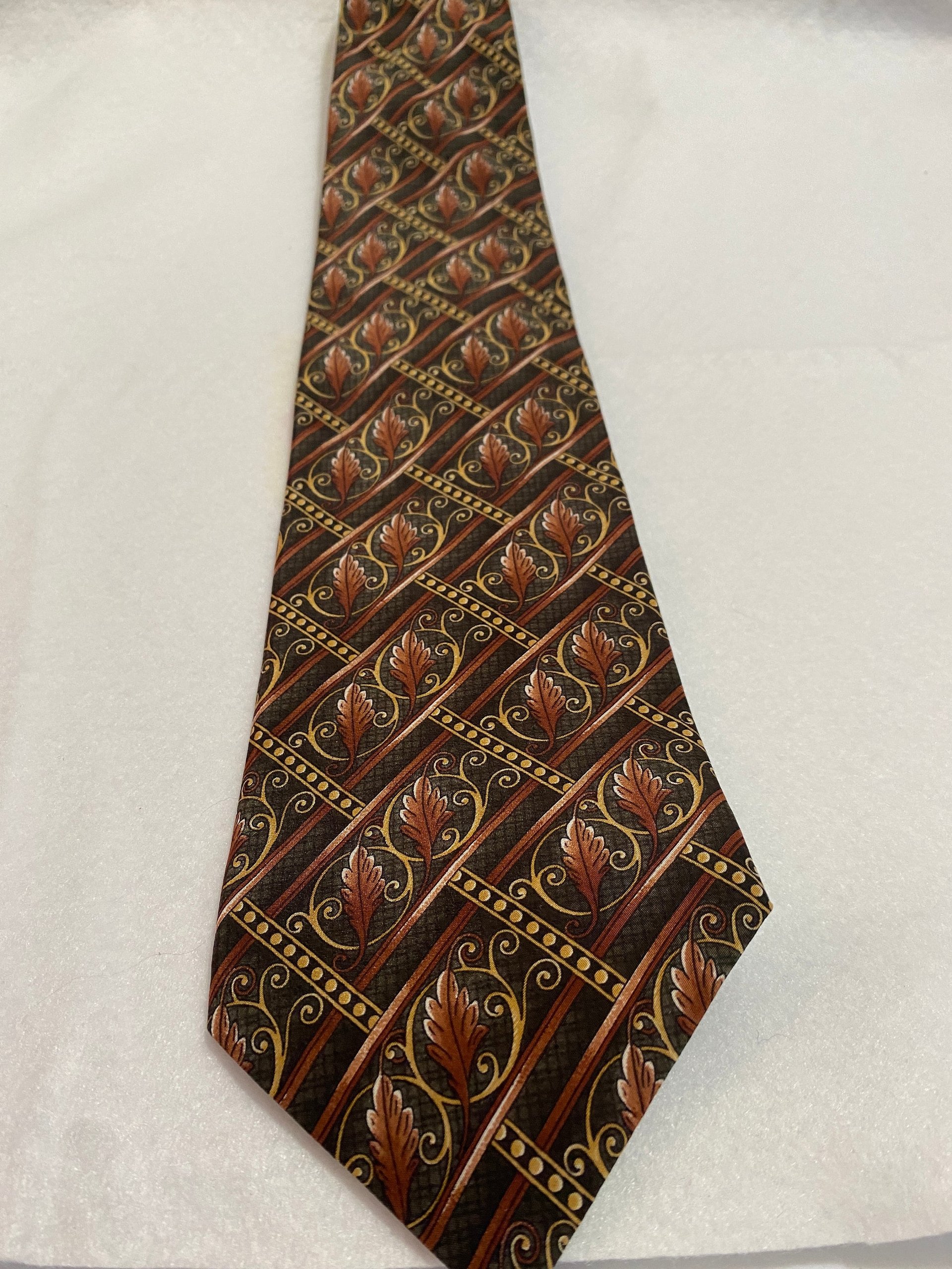 Christian Dior Monssieur Necktie, Vintage with beautiful brown tones Acanthus leaf patterns.