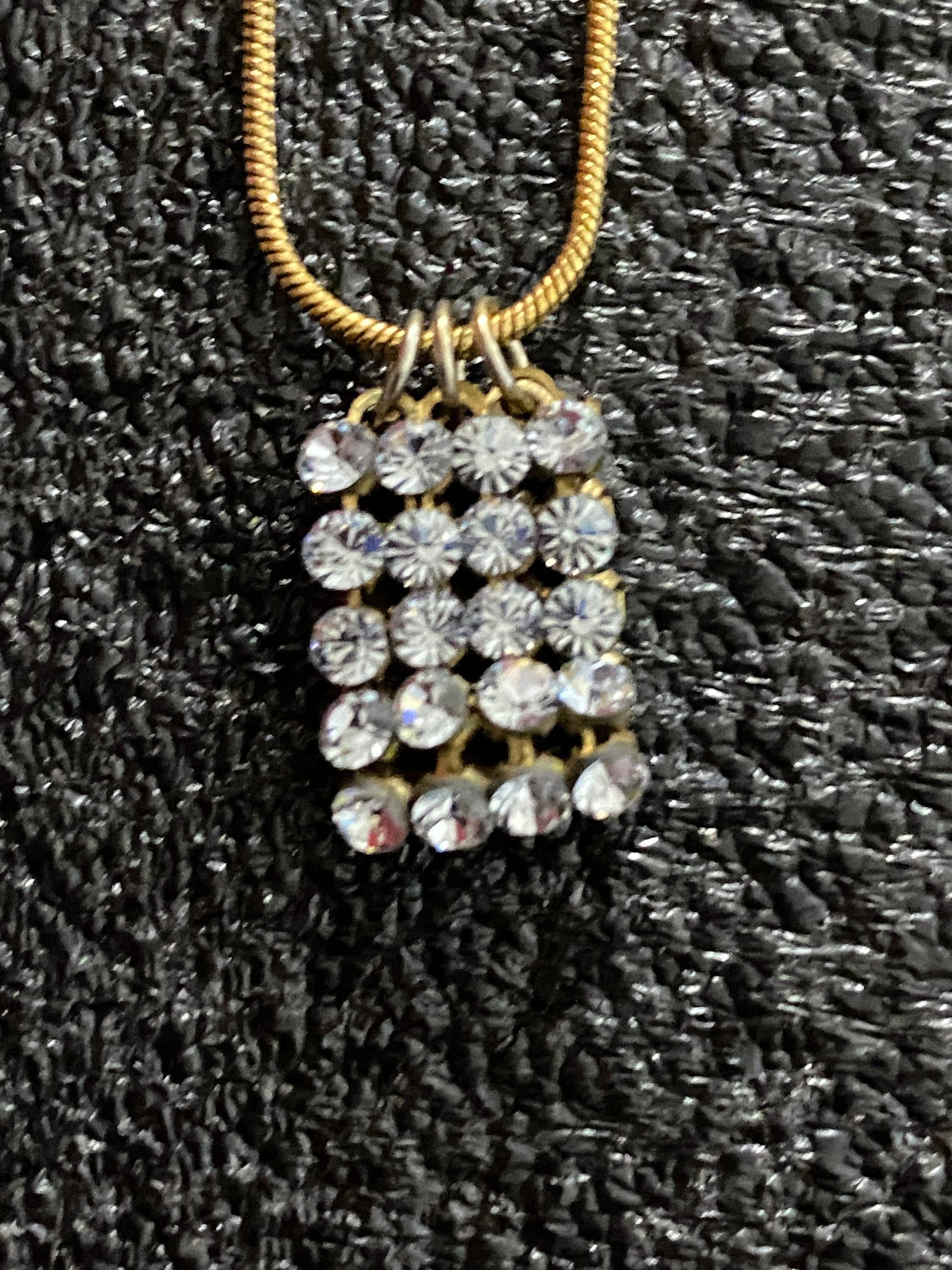 Swarovski crystals pendants signed on a gold tone Authentic