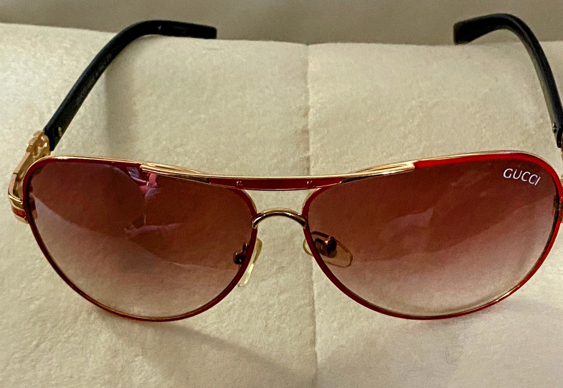 Vintage Red Aviators Designer Sunglasses and Leather Case