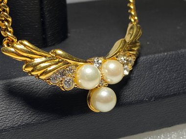 Gold Tone Vintage Style Signed Vendome Faux Pearl Necklace