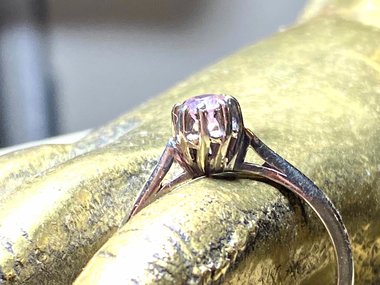 Vintage ArtCarved 14k white gold pink solitaire ring.