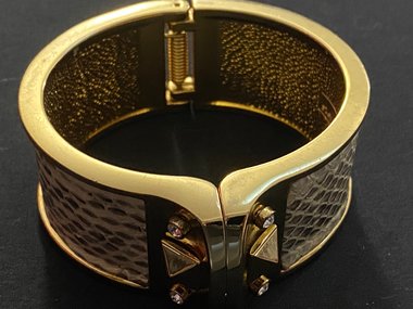 Stella & Dot Faux Snake Skin Wide Chunky Cuff/Bangle Bracelet With Rhinestone, Magnetic Clasp, and Stella and Dot Hallmarked