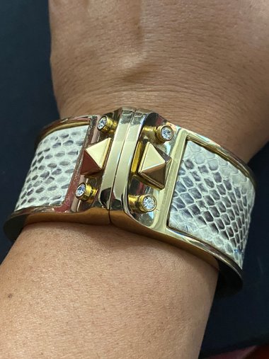 Stella & Dot Faux Snake Skin Wide Chunky Cuff/Bangle Bracelet With Rhinestone, Magnetic Clasp, and Stella and Dot Hallmarked