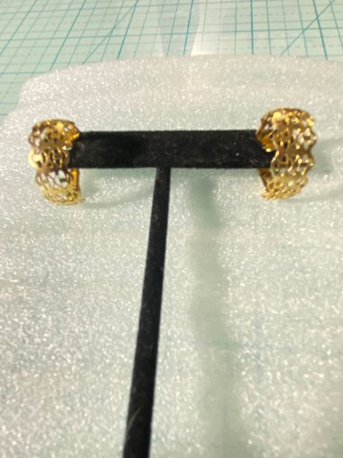 Gold tone thick Art Nouveau love scroll hoop earrings