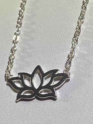 Silver tone Lotus pendant and necklace